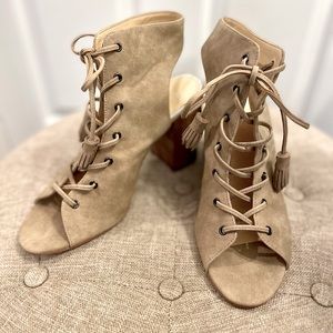Jessica simpson lace up block heel sandal